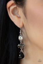 Starlet Twinkle Black Earrings